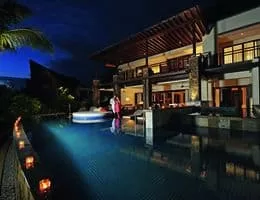 Luxury gay travel