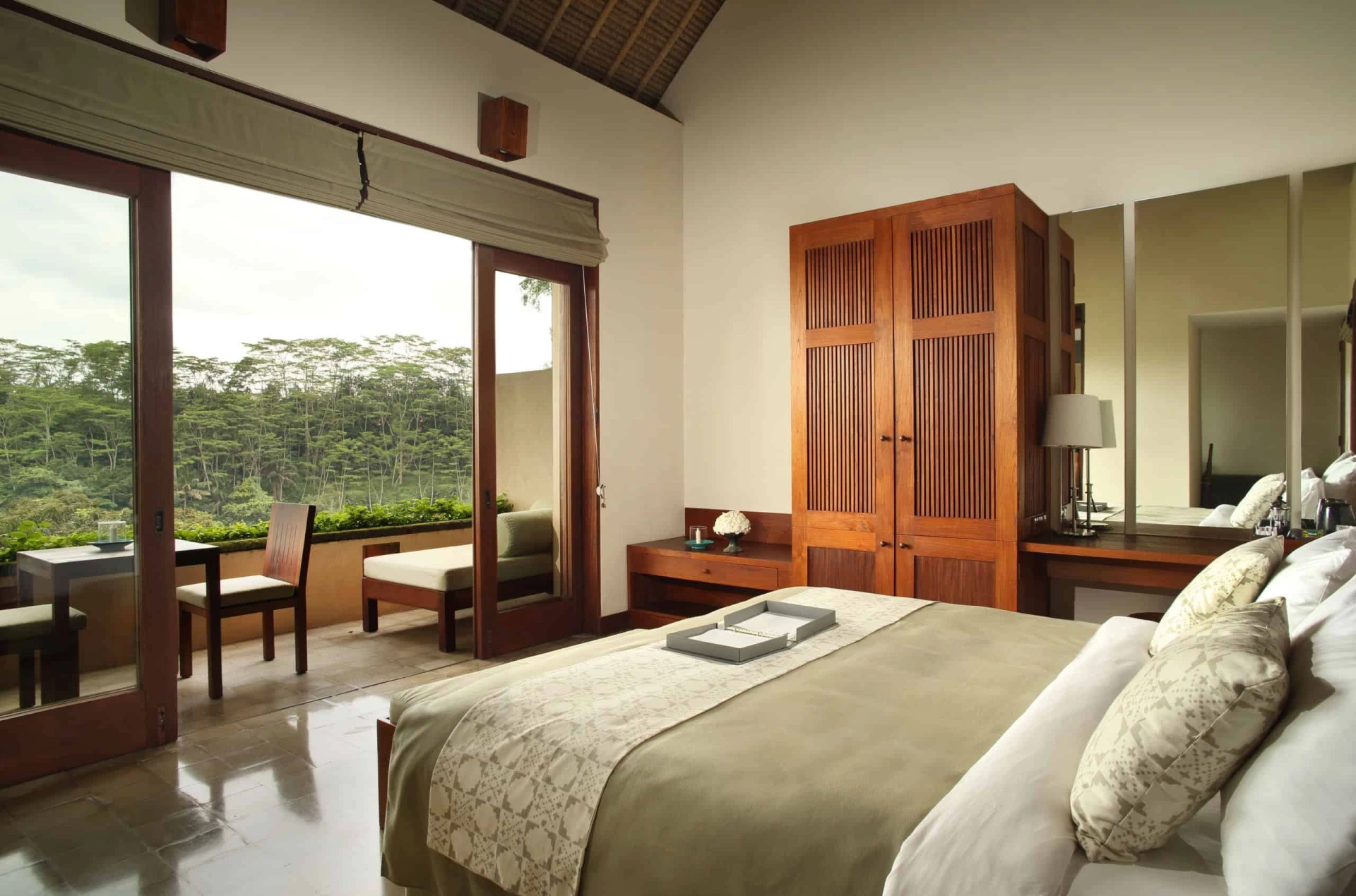 Luxury gay travel