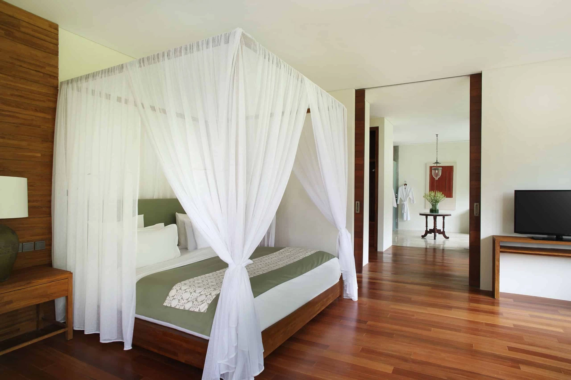 Luxury gay travel