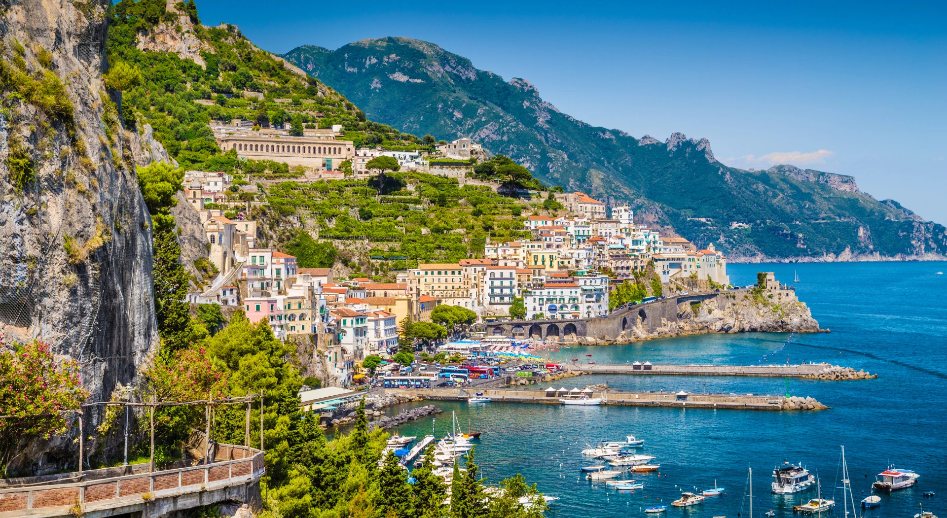 Amalfi Coast or Cinque Terre – which is better?