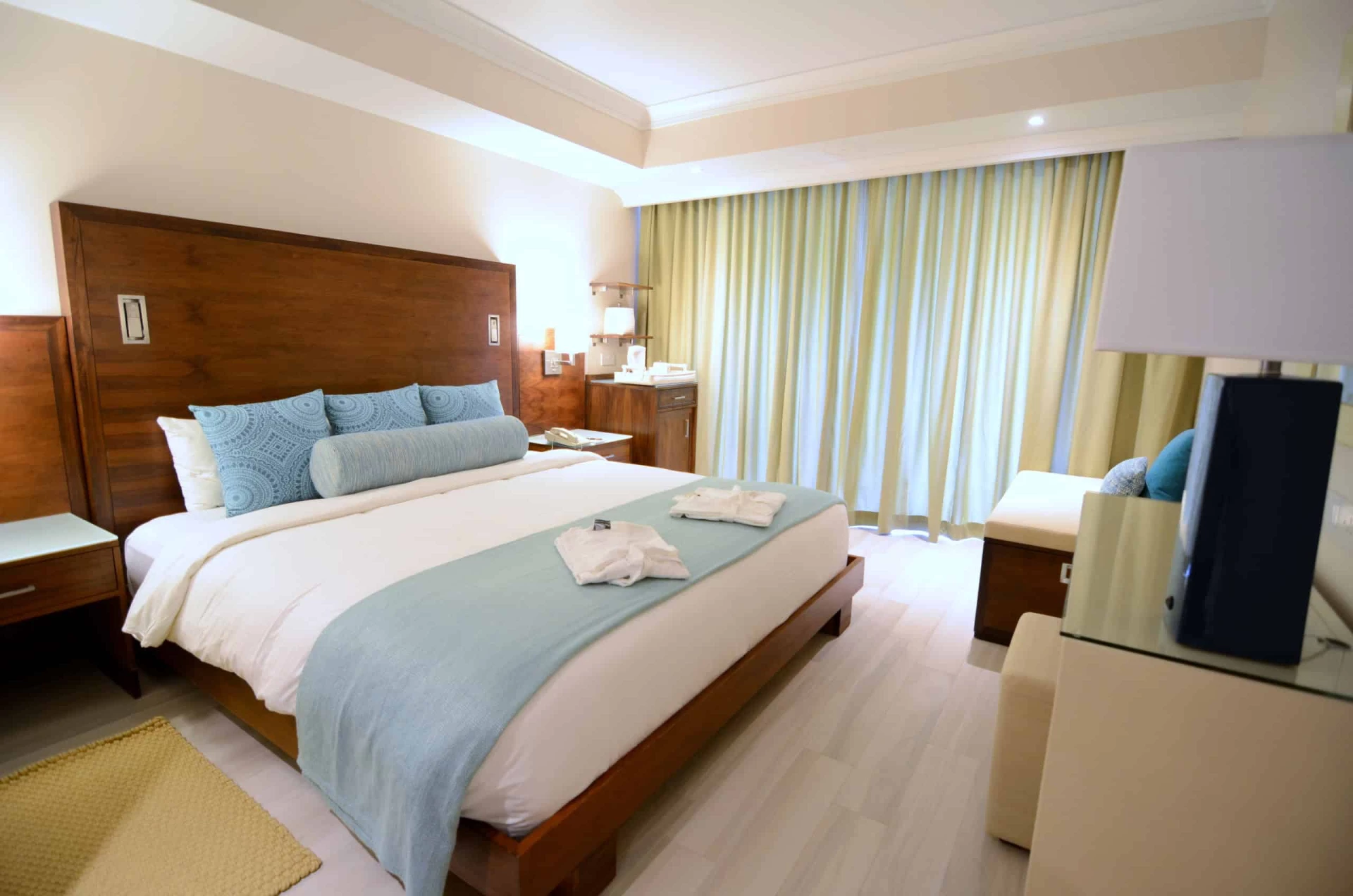 Luxury gay travel