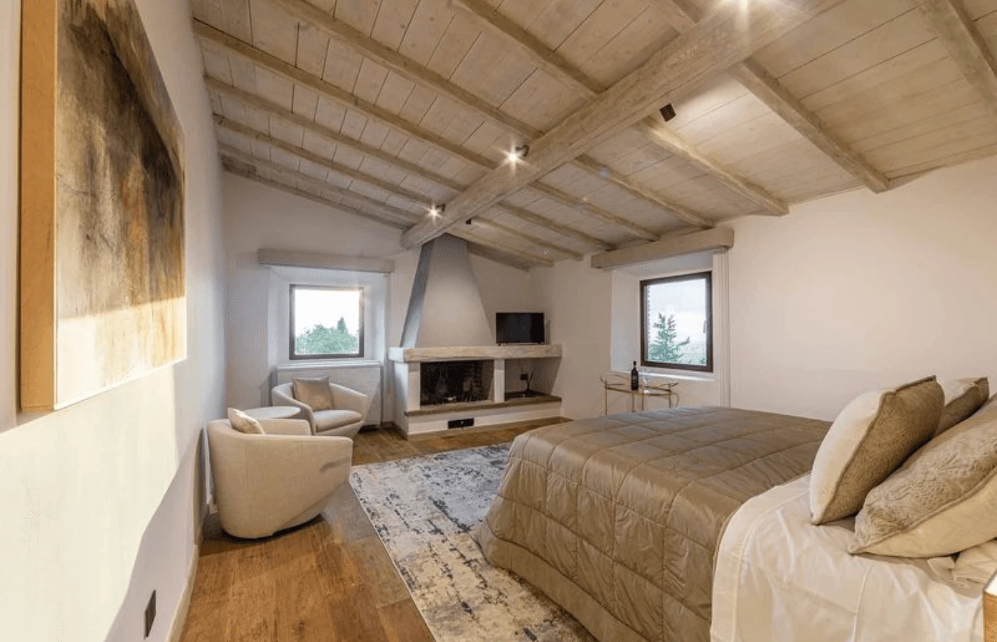 Luxury gay travel