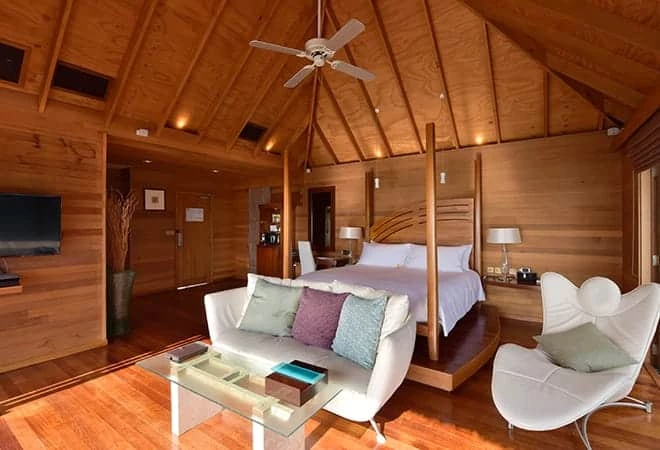 Luxury gay travel